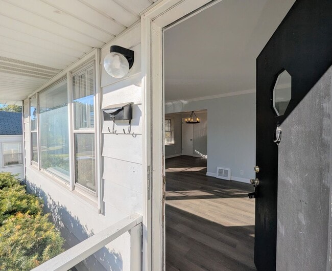 Photo - Live in Bliss - 3 Bed, 1 Bath