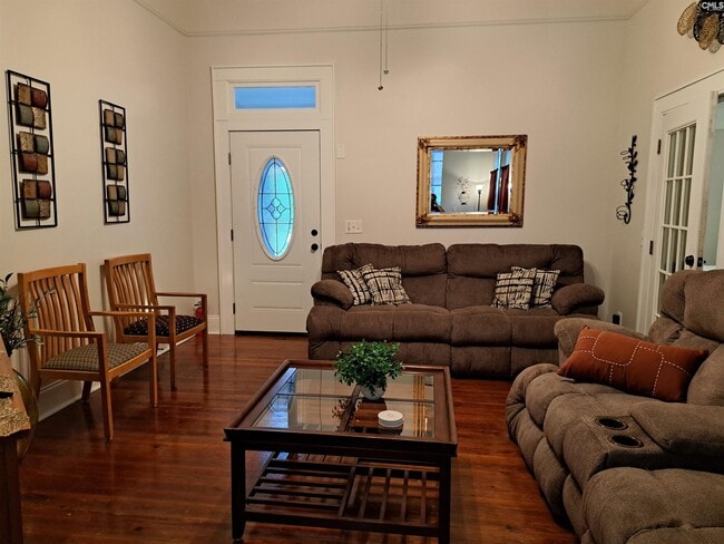 Photo - 3911 Lamar St