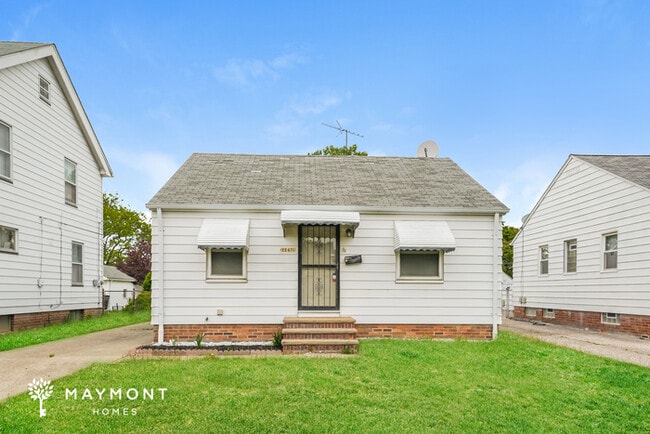 Photo - 22471 Beckford Ave House