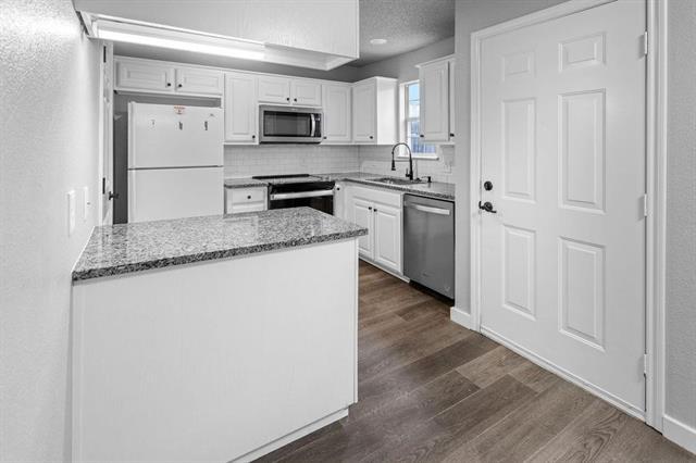 Photo - 705 W Crawford St Unidad 705