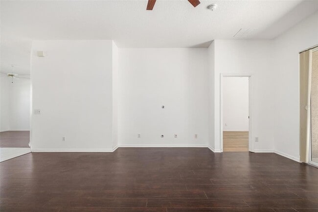 Photo - 7813 Castleisland Dr
