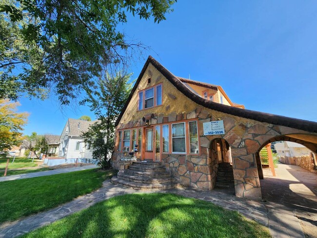 Building Photo - 1856 11th Ave Rental