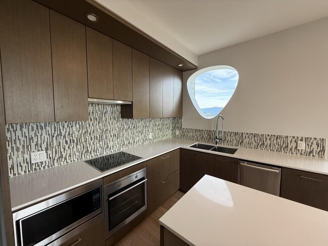 Photo - 13495 Central Ave