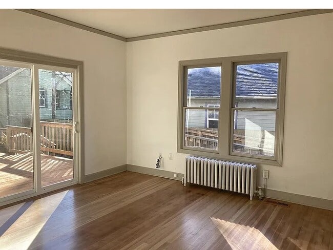 Photo - 470 W Broadway Unidad Apt A