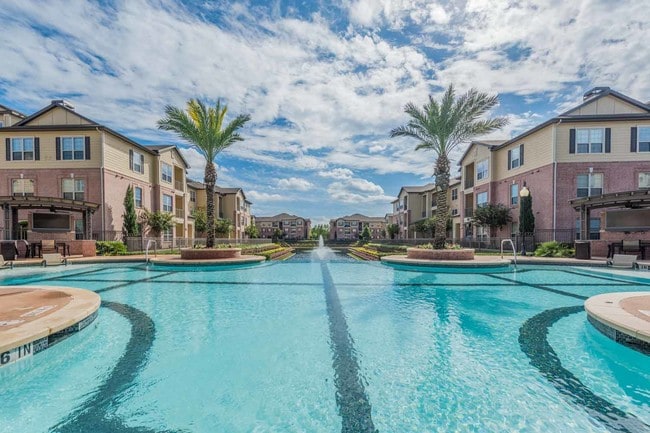 Photo - Halcyon West