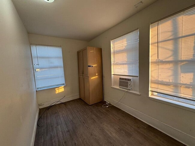 Photo - 4201 Cepeda St