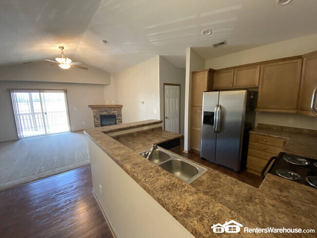 Photo - 2000 Meadow Ct Unidad 506