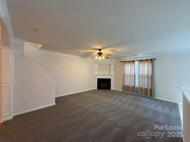 Photo - 2807 Forest Grove Ct