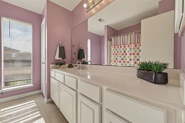Photo - 16315 April Ridge Dr