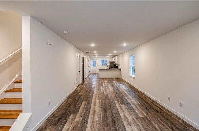 Photo - 267 Vanderbilt Rd