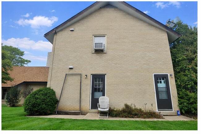 Photo - 863 N Northwest Hwy