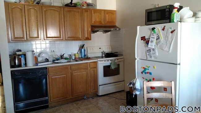 Photo - 104 Hammond St Unidad 3