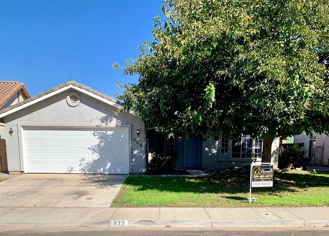 Ready to Move-In 3 Bedroom 2 Bath Home! - Ready to Move-In 3 Bedroom 2 Bath Home!