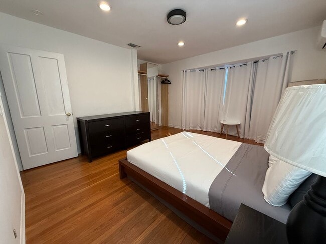 Photo - 501 Hamilton Ave