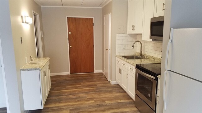 Photo - 40 Cochituate Rd Unit 40