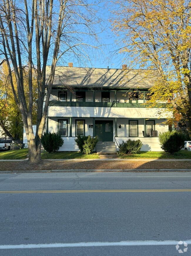 Building Photo - 122 Marlboro St Unit 2B Rental