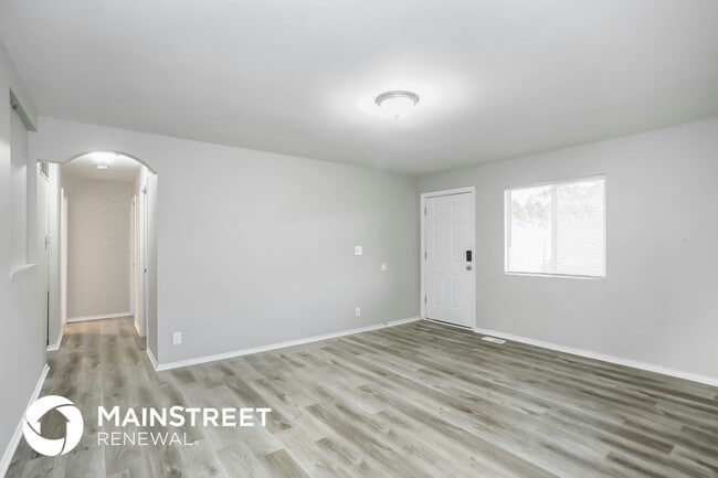 Photo - 2547 Eastwood Dr