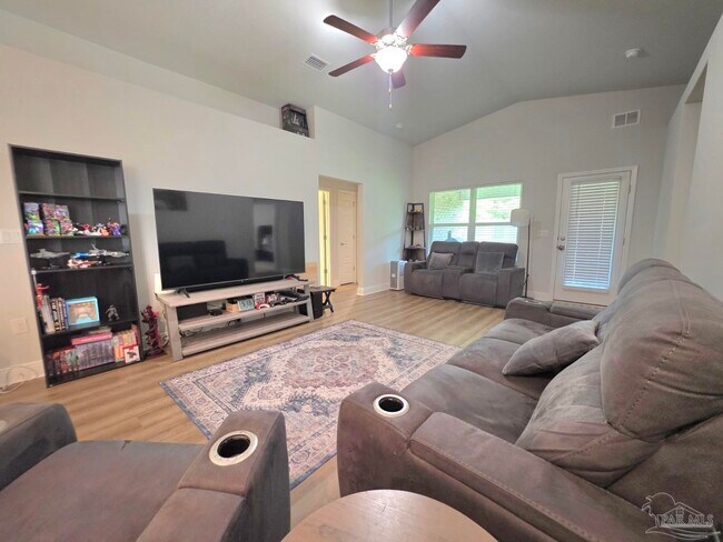 Photo - 12139 Emerald Heights Ln