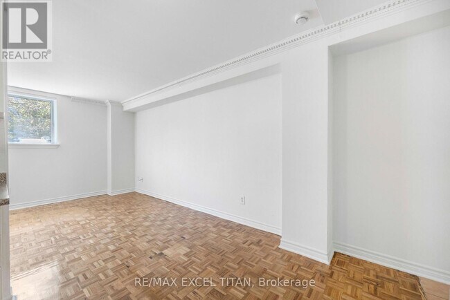 Photo - 1407 Dupont St Unit 112