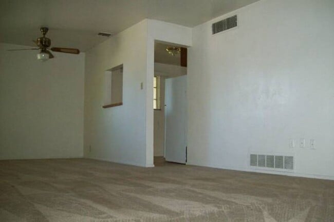 Photo - 3 Bedroom in Hudson Park off Cedar