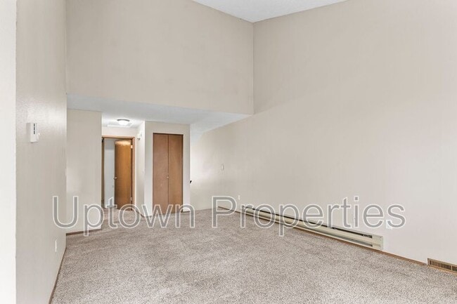 Photo - 250 Cervantes Cir