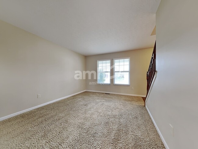 Photo - 1375 Carrington Pl