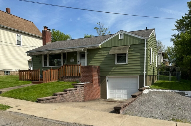 Photo - 622 Barmore Ave House