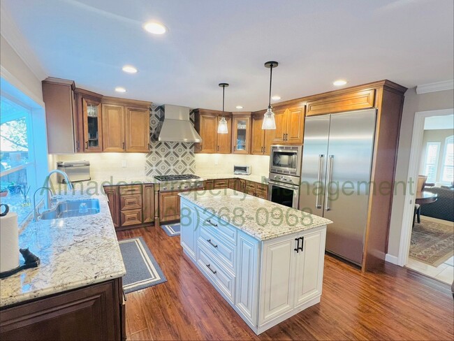 Photo - 7000 Sterling Gate Ct