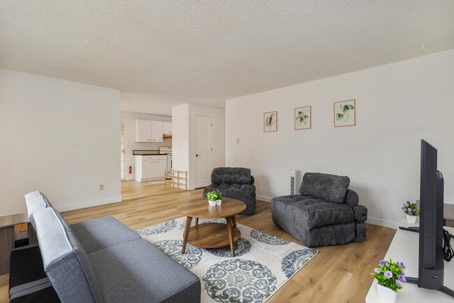 Photo - 15704 Ash Way Unit ID1265146P