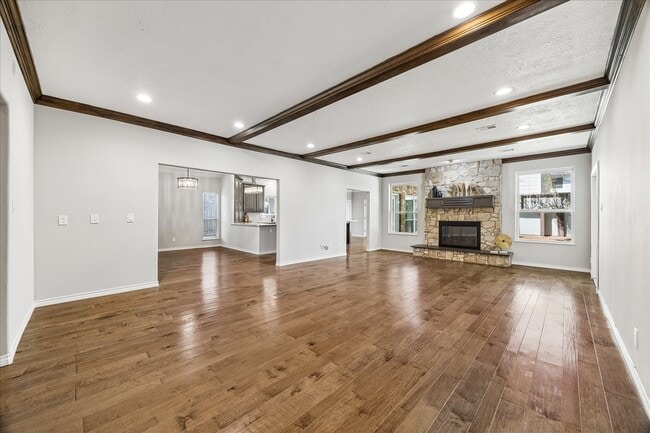 Photo - 1030 Crossroads Dr