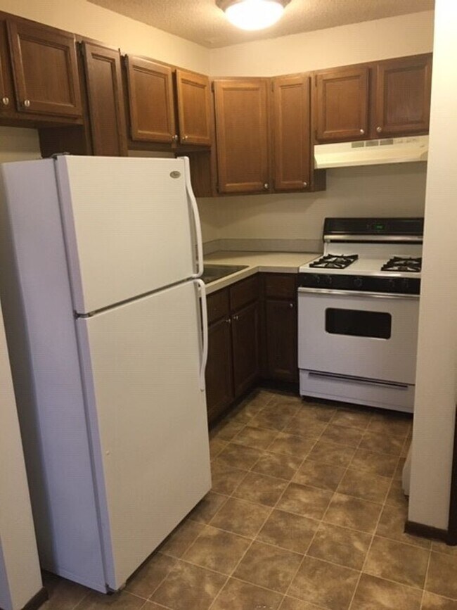 Photo - Shadow Green Apartments