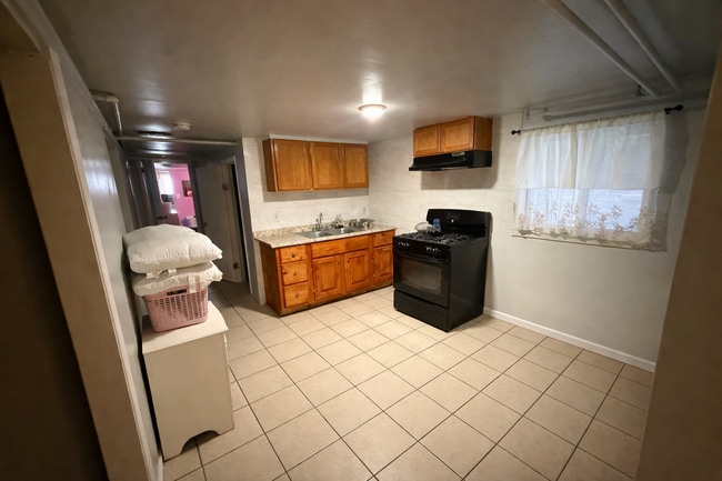 Photo - 2210 N Lockwood Ave Unit Basement