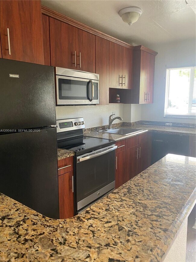 Photo - 1400 NE 56th St Unit 111