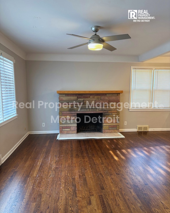 Photo - SPRING INTO YOUR NEW HOME