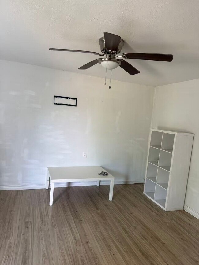 Photo - 6131 Fenske Ln