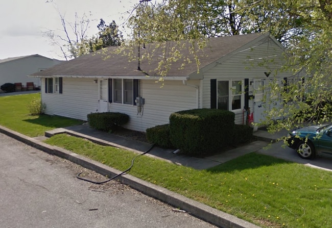 Building Photo - 212-212.5-2125 Filbert St Unit 1