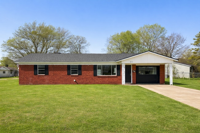 Building Photo - 3012 Gaines St