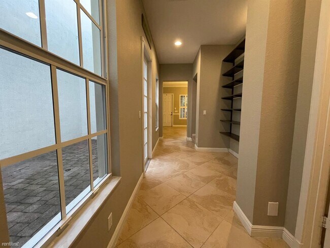 Photo - 3 br, 2.5 bath Townhome - 8339 NW 7th Ter