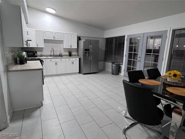 Building Photo - 5415 Oxbow St Rental