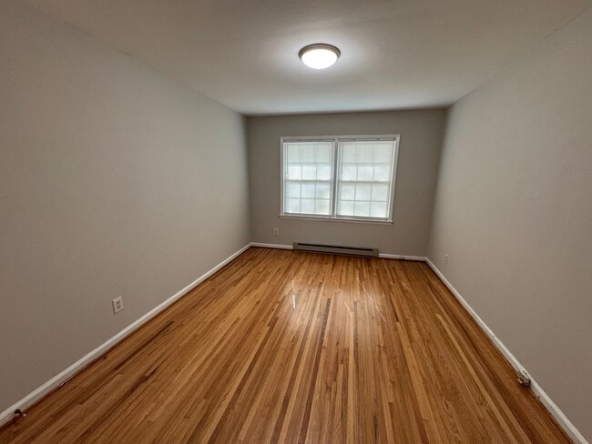 Photo - 3436 Washburn Ave