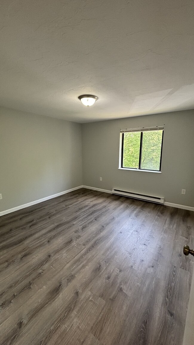Photo - 437 Sunderland Rd Townhome