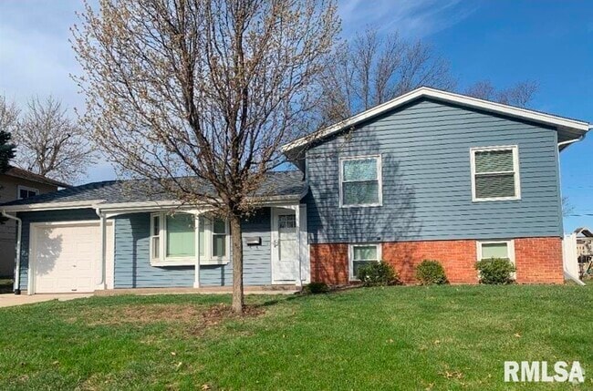 Building Photo - 2308 Ridge Dr Rental