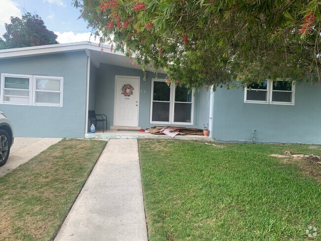 Building Photo - 12515 SW 187th Terrace Rental
