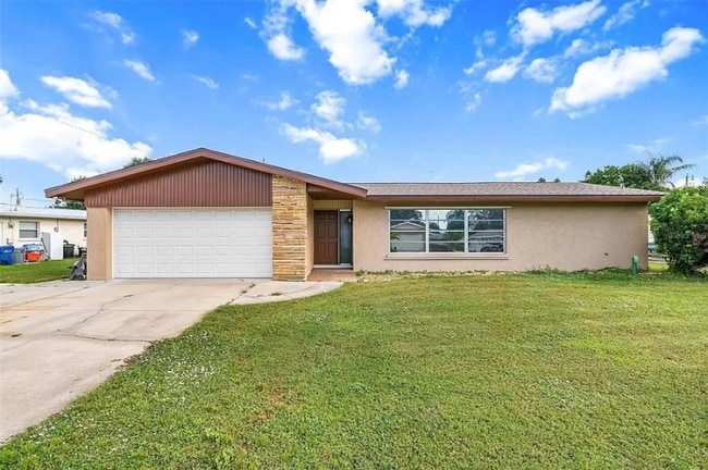 Photo - 2528 Waneta Dr