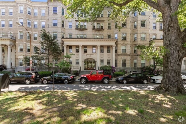 Building Photo - 70 Fenway Unit 43 Rental