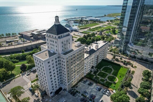 Cudahy Tower Apartments