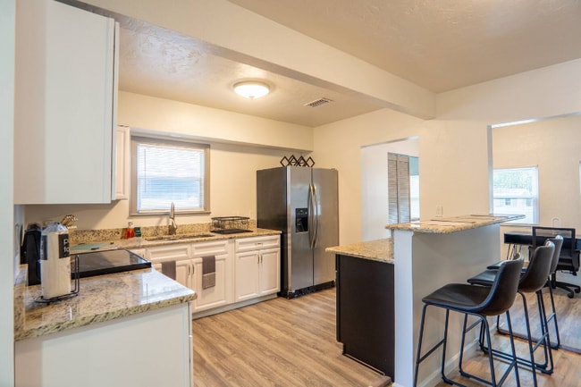 Photo - 2008 Page Ave Unit Main House