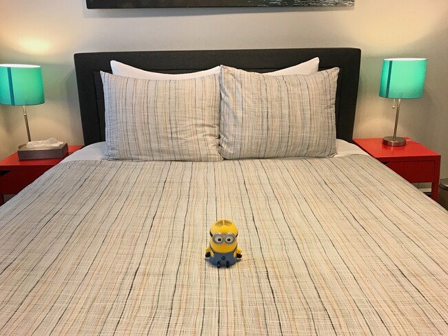 Photo - 130 W 8th St Unit 3