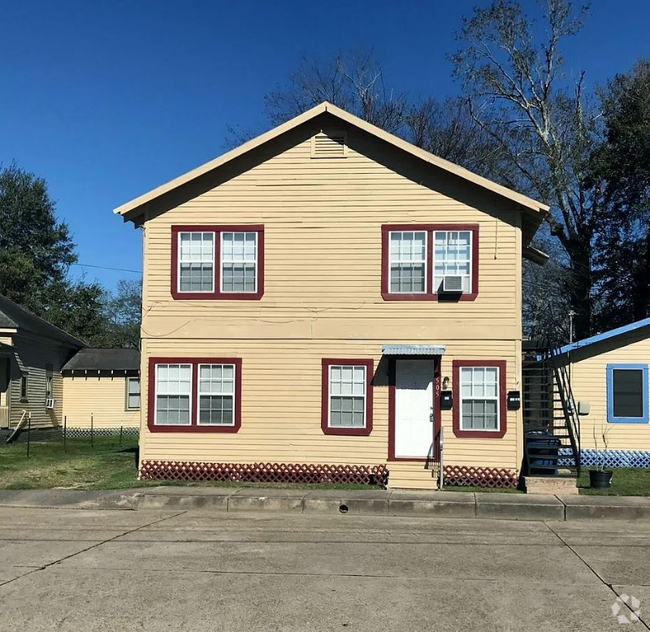 Building Photo - 505 E Main St Rental