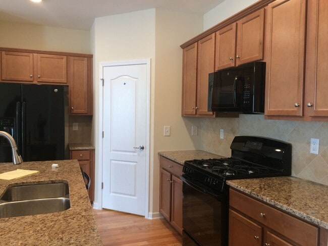 Photo - Beautiful townhome in International Club